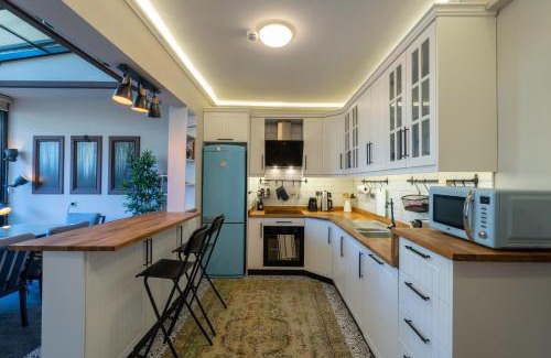 Kaleici Villa | Cozy Home in Oldtown Kaleici