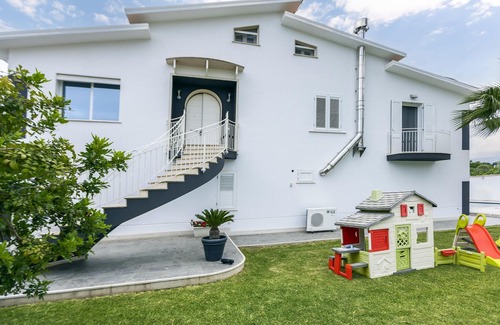 Partinico House | Cozy home in Partinico