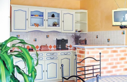 Payzac House | Cozy home in Payzac with kitchen