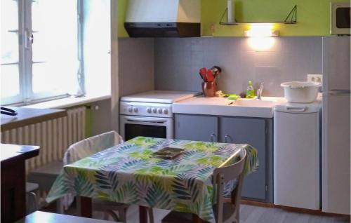 Plancoet House | Cozy Home In Plancoët With Wifi