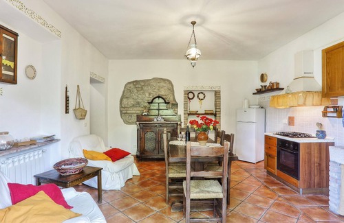 Pomarance House | Cozy home in Pomarance