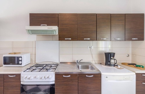 Skatari House | Cozy home in Pula with kitchen