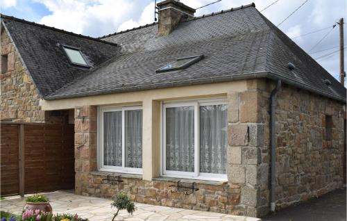 Quemperven House | Cozy Home In Quemperven With Wifi