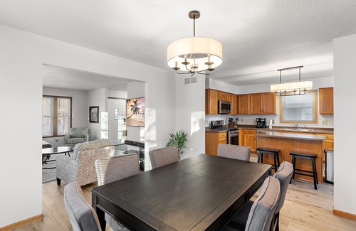Thomas - Dale House | Cozy home in Saint Paul.