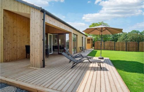 Tranebjerg House | Cozy Home In Samsø With Kitchen