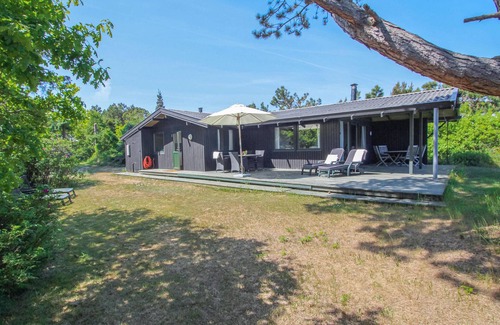 Marup House | Cozy home in Samsø with kitchen