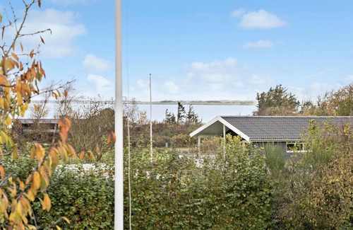 Spøttrup House | Cozy home in Spøttrup with WiFi