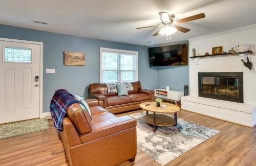 Star Tannery House | Cozy Home in Star Tannery with Private Backyard!