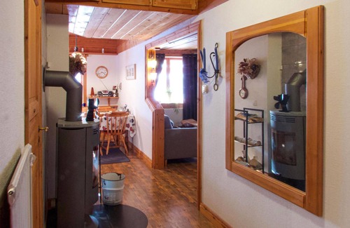 Vindeln Municipality House | Cozy home in Storsävarträsk with sauna