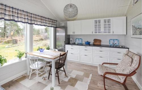 Stromstad O House | Cozy Home In Strömstad With Wifi