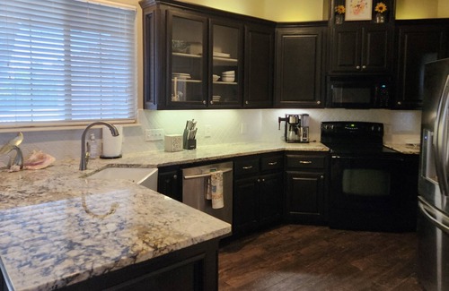 Edmond House | Cozy home in the heart of Edmond. Near UCO.