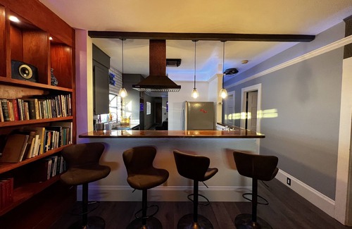 Northside House | cozy home in the heart of the city.