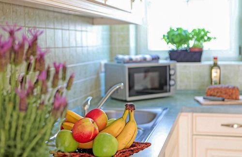 Verchen House | Cozy home in Verchen with WiFi
