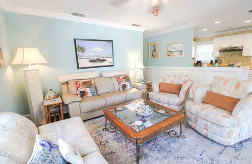Vilano Beach Cottage | Cozy Home in Vilano Beach.