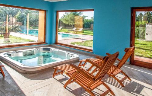 San Michele di Ganzaria House | Cozy Home In San Michele Di Ganzari
