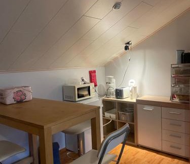 Rovaniemi House | Cozy home near ski centre and golf course, room upstairs