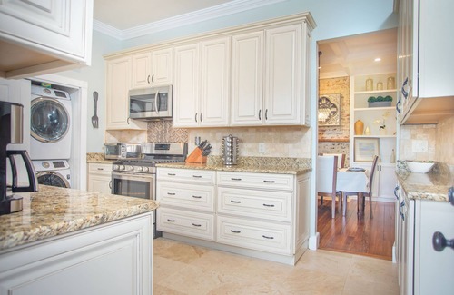 Beach Institute House | Cozy Home on Famous Jones Street in Historic District by Lucky Savannah
