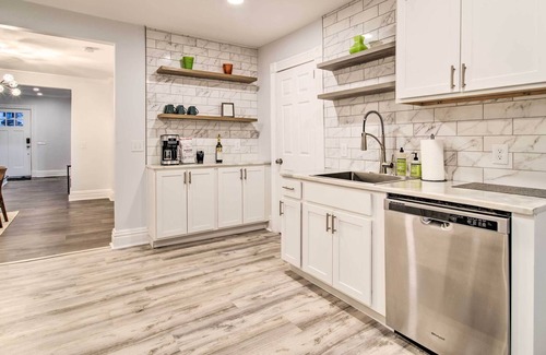 Downtown Rochester House | Cozy Home: Remote Work-Friendly, Near Dtwn!