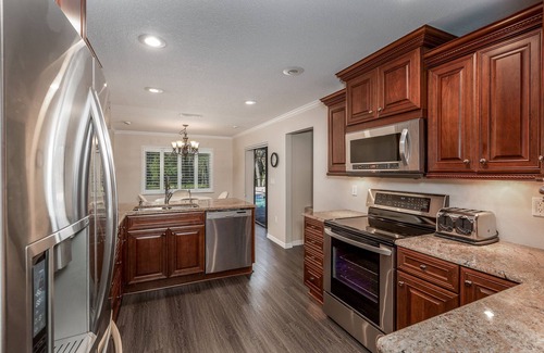New Port Richey House | Cozy home, rural setting, near Gulf Beaches