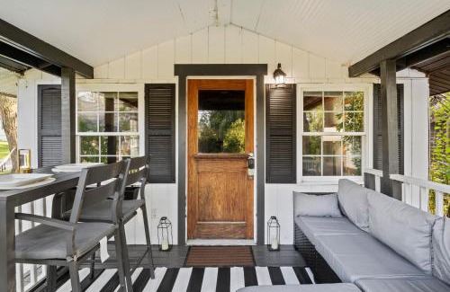Canandaigua House | Cozy Home W/King Bed & Lake access