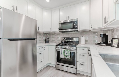 Southeastern Sacramento House | Cozy Home W loft near UCDavis Med Center/Downtown Sacramento Free parking