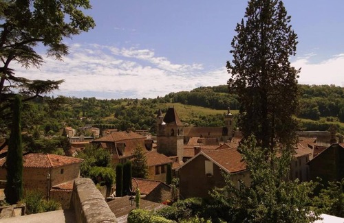 Lacapelle-Marival House | Cozy Home with Scenic Views