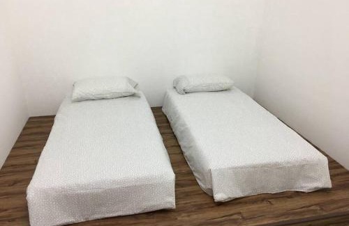Tebrau Apartment | Cozy Homestay at Menara Hartamas 1-4pax
