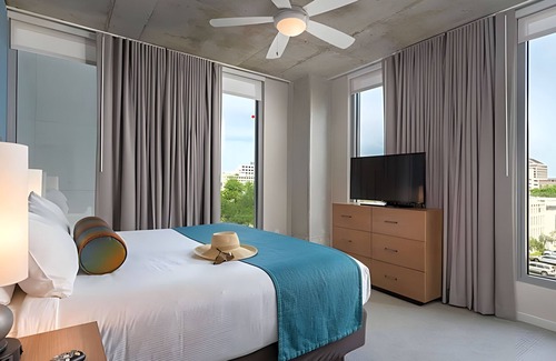 Civic District Hotel | Cozy hotel in charming Austin with fitness room