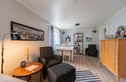 Reine House | Cozy House By The Fjord In The Heart Of Lofoten