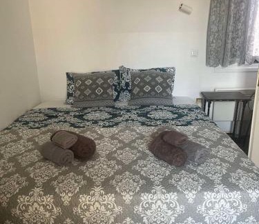 Mpatsi Apartment | Cozy house by the sea
