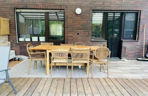 Rhein-Erft-Kreis District Villa | Cozy House