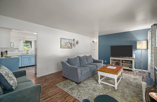 Jackson House | Cozy house-Near Cascades-Dog friendly-Large yard-Tranquil