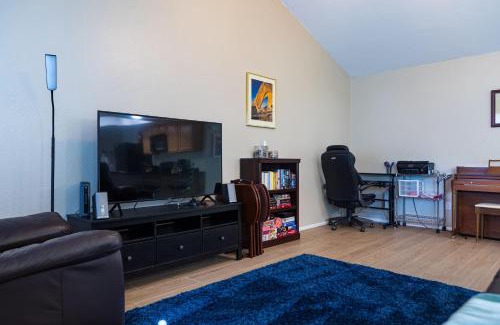 Tempe House | Cozy House Pool Spa Tennis & Pickleball Courts