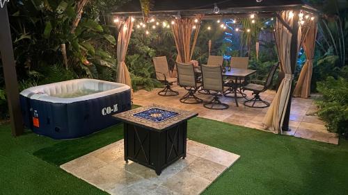 Wilton Manors Apartment | Cozy House