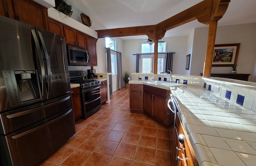 La Quinta Cove House | Cozy in the Cove: Santa Fe w/Pool, Spa & Mtn Views, 3BR #224820