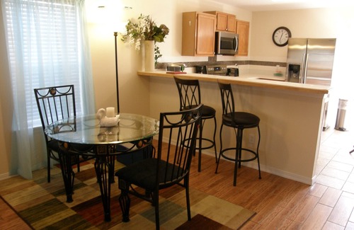 St. Augustine House | Cozy In Town Cottage! Walk to Everything! Pet Friendly!