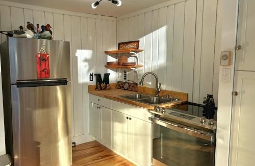 Indian Lake Ski Chalet | Cozy Indian Lake Chalet on Golf Course with Arcade/Gameroom