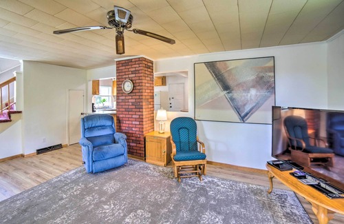 Ishpeming House | Cozy Ishpeming Cottage w/Lake & Park Views!