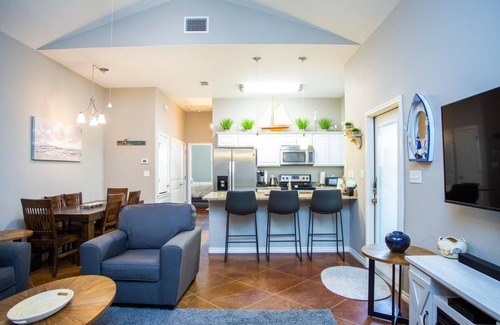 Corpus Christi House | Cozy Island Cove Minutes from the Sand & Sea