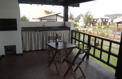 Morrinhos House | Cozy items. Large Balcony And Sea View In Morrinhos. Complimentary Wi-Fi.