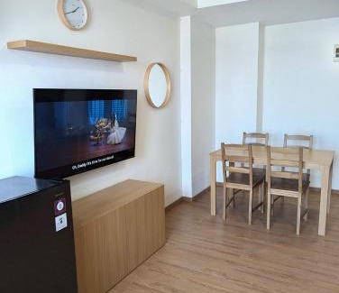 Bandung Kulon Apartment | Cozy Japanese Muji Style 2Bedroom up to 7 people
