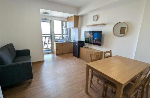 Bandung Kulon Apartment | Cozy Japanese Muji Style 2Bedroom up to 7 people