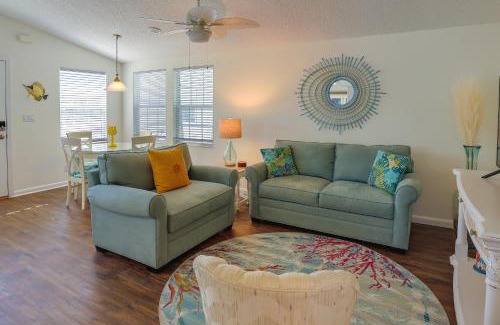 Hutchinson Island South House | Cozy Jensen Beach Home Pool Access, Walk to Beach