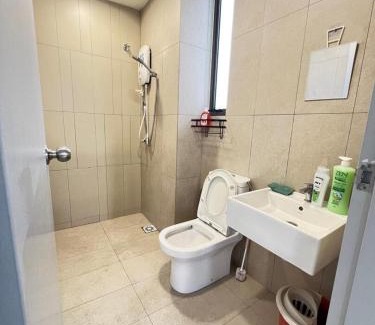 Taman P Ramlee Apartment | Cozy kenwingston platz kl 2-5pax 2BR&2BR Klcc view with free parkin 4305