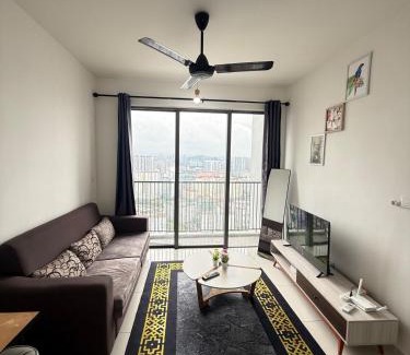 Taman P Ramlee Apartment | Cozy kenwingston platz kl 2-5pax 2BR&2BR Klcc view with free parkin 4305