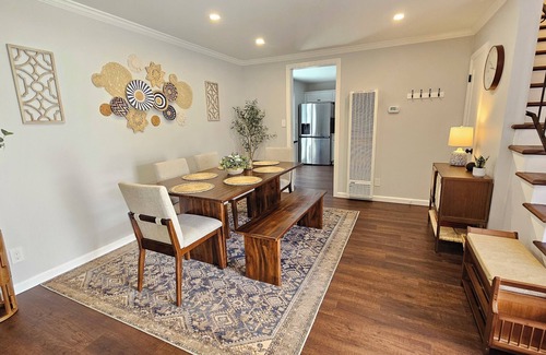 Los Angeles House | Cozy LA Living