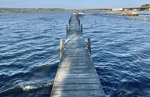 Bemus Point Cabin | Cozy lakefront cabin near Bemus Point, Lake Chautauqua