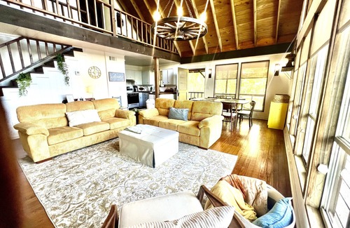South Toledo Bend Cabin | Cozy Lakeside Cabin-South Toledo Bend -Skiers Cove- 3 bedrooms-Sleeps 8