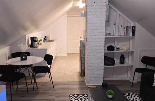 Lakewood Apartment | Cozy Lakewood Getaway for 2 plus 2