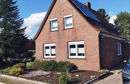 Neermoor House | Cozy large vacation home in the heart of East Frisia